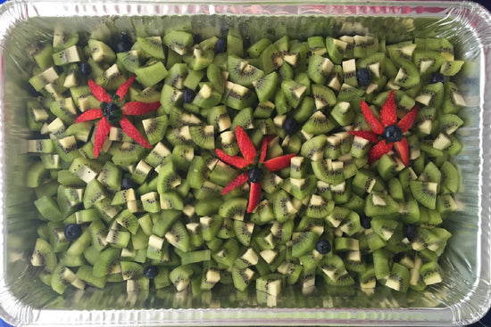 Green Kiwi Fruits Platter, Small Aluminium Tray   ( length: 25cm  Width: 30cm)
-ONLY Kiwi-
